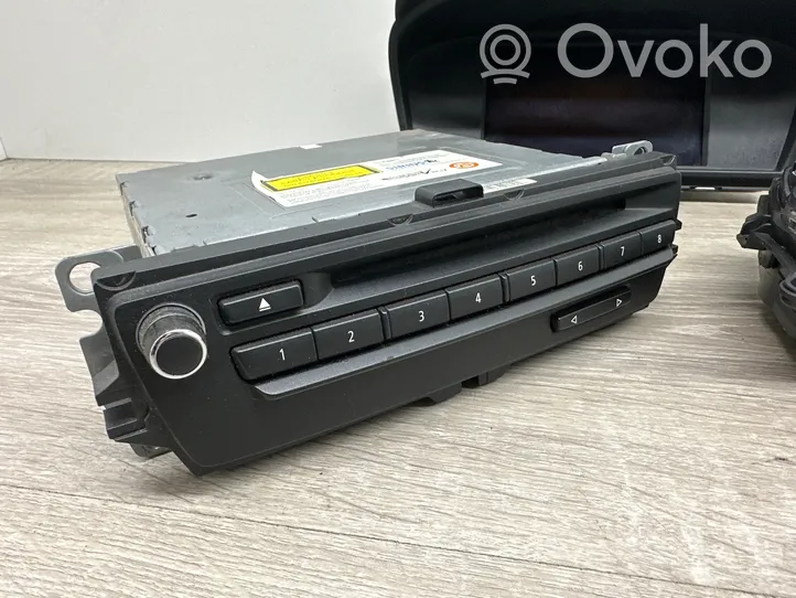 BMW 3 E92 E93 Radio / CD/DVD atskaņotājs / navigācija 9226347