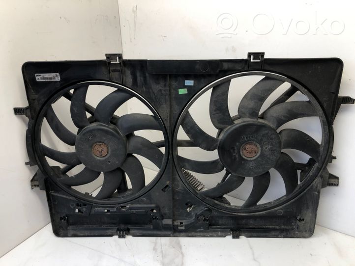 Audi A5 8T 8F Ventilatore di raffreddamento elettrico del radiatore 8K0121003H