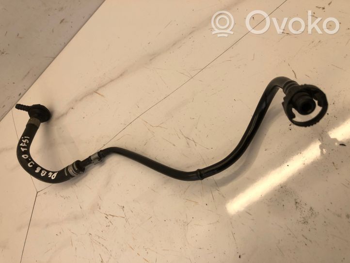 Audi A4 S4 B8 8K Linea/tubo/manicotto del vuoto 06H133518R