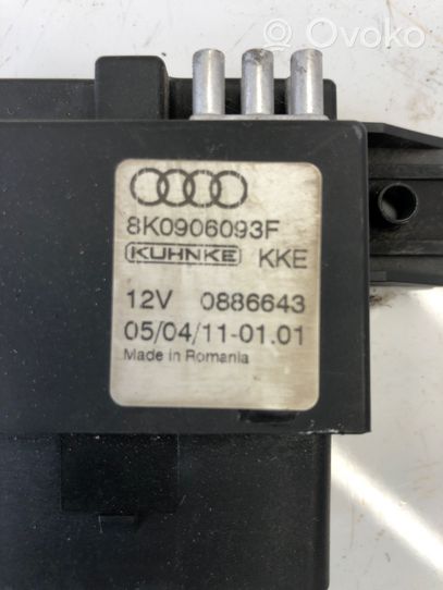 Audi A4 S4 B8 8K Polttoaineen ruiskutuspumpun ohjainlaite/moduuli 8K0906093F