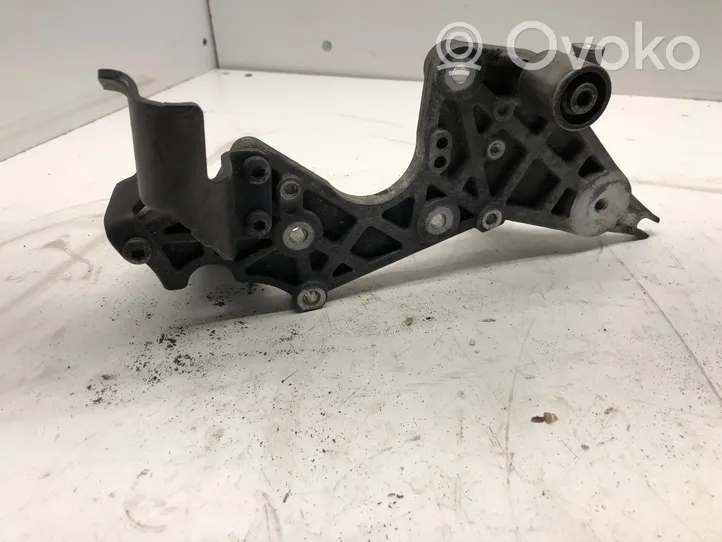 Audi A5 8T 8F Supporto della pompa del carburante 059130147P