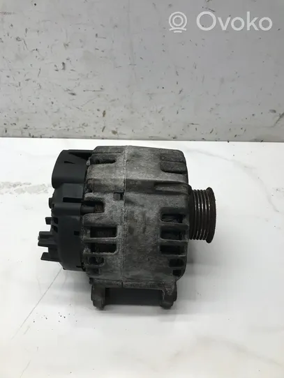 Audi A5 8T 8F Alternator 059903016J