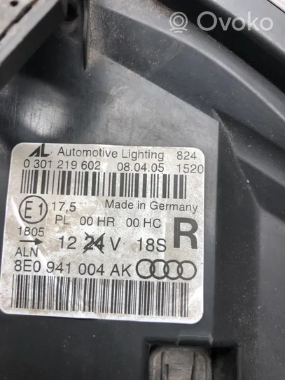 Audi A4 S4 B7 8E 8H Phare frontale 8E0941004AK