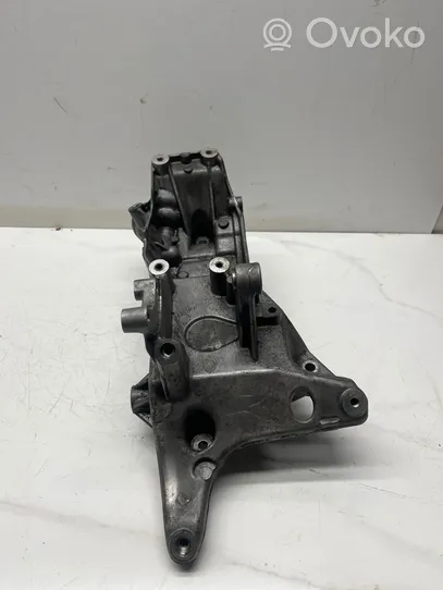 Audi A4 S4 B8 8K Support de filtre à huile 06H903143E