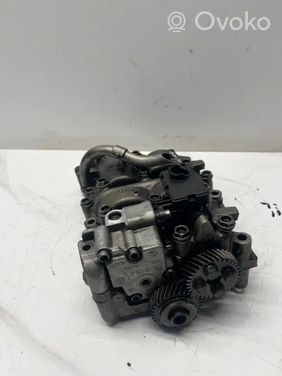 Audi A6 S6 C6 4F Oil pump 03G103537B