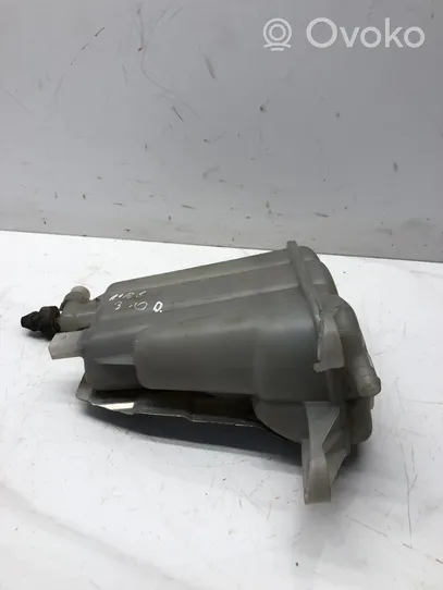 Audi A4 S4 B8 8K Vase d'expansion / réservoir de liquide de refroidissement 8K0121405L