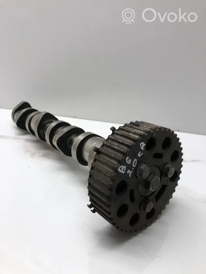 Volkswagen PASSAT B6 Camshaft 038109111E