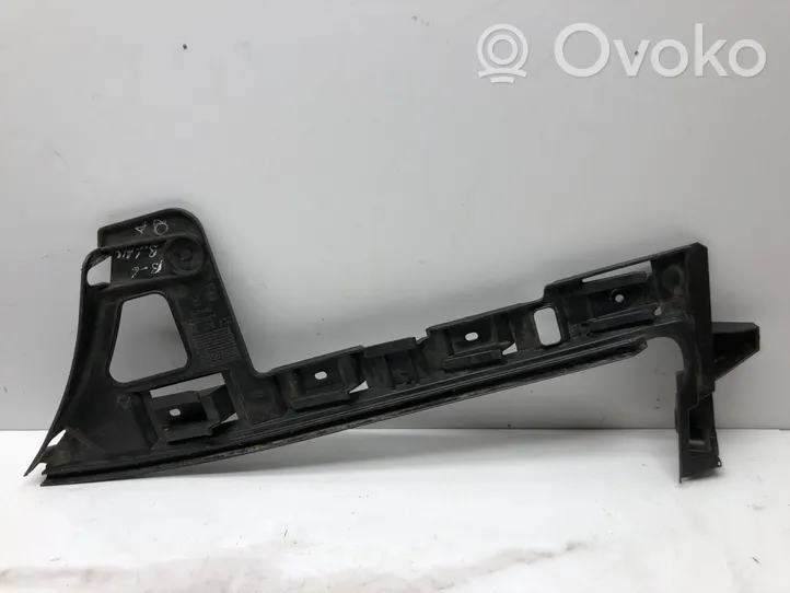 Volkswagen PASSAT B6 Support de pare-chocs arrière 3C9807394