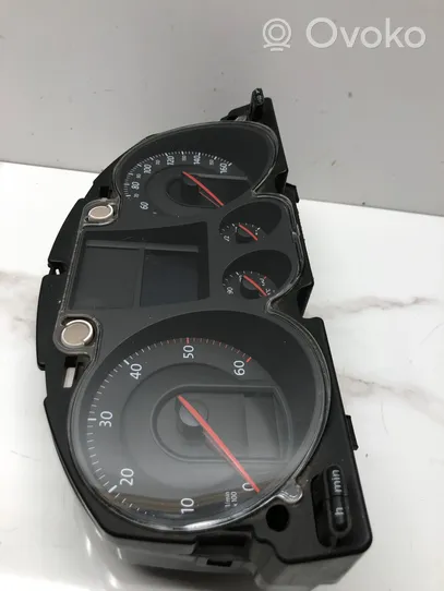 Volkswagen PASSAT B6 Speedometer (instrument cluster) 3C0920960H