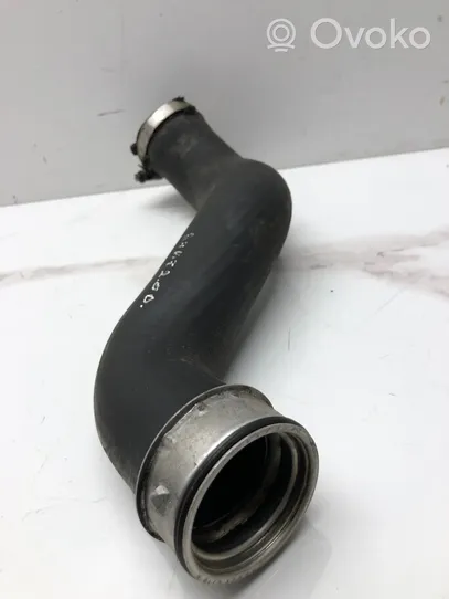 Audi A4 S4 B7 8E 8H Intercooler hose/pipe 8E0145737F