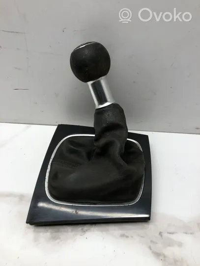 Audi A3 S3 8P Gear lever shifter trim leather/knob 8P0864261D