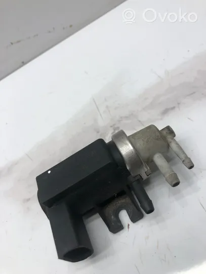 Audi A6 Allroad C5 Solenoīda vārsts 1J0906627B