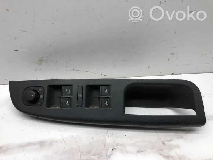 Volkswagen Golf V Interruttore di controllo dell’alzacristalli elettrico 1K4868050B