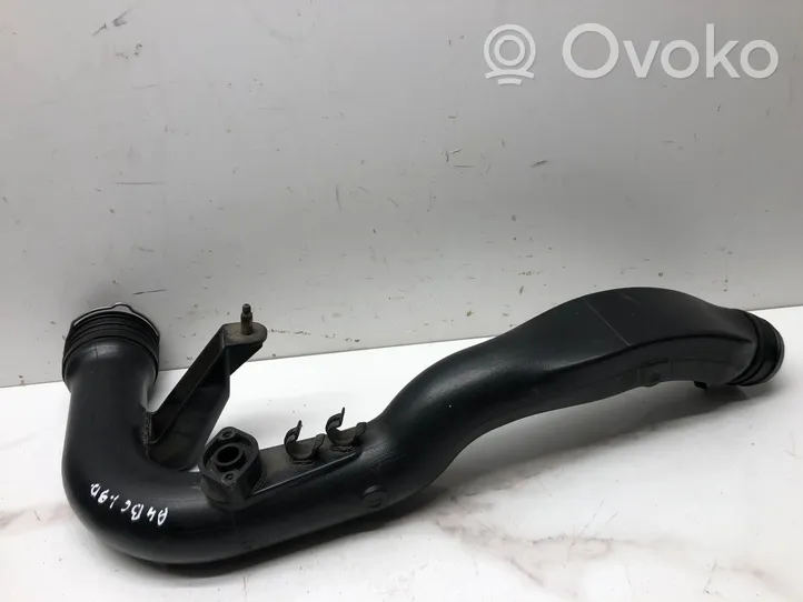 Audi A4 S4 B6 8E 8H Tube d'admission de tuyau de refroidisseur intermédiaire 3B0145762