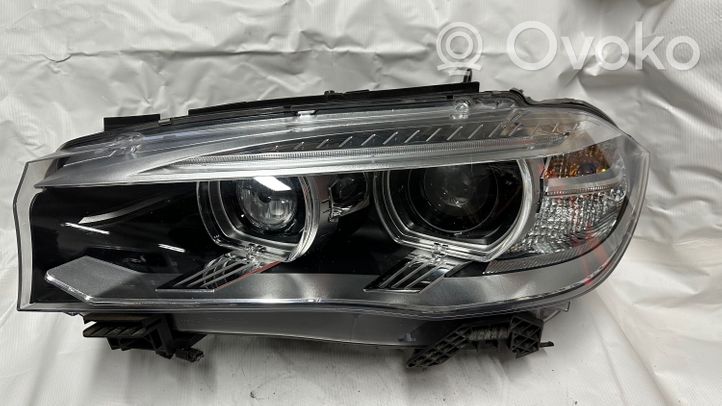 BMW X5 F15 Lampa przednia 7399117