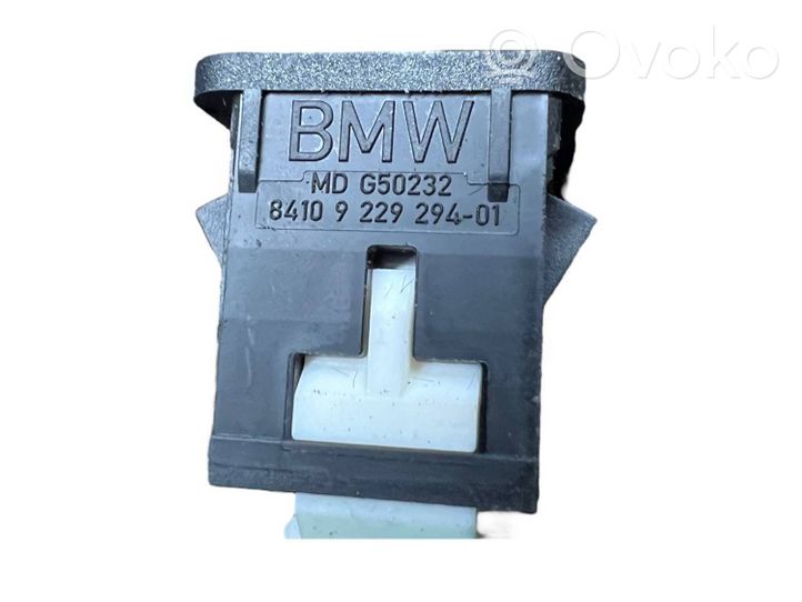 BMW 3 F30 F35 F31 Connettore plug in USB 84109229294