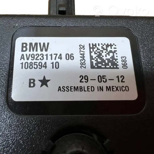 BMW 3 F30 F35 F31 Amplificatore antenna 9231174