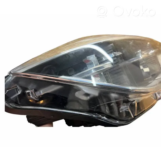 BMW 3 F30 F35 F31 Lampa przednia 8739560