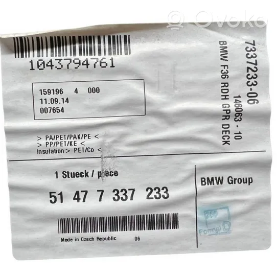 BMW 4 F36 Gran coupe Tavaratilan sivuverhoilu 51477337233