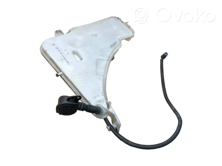 BMW 3 F30 F35 F31 Windshield washer fluid reservoir/tank 7241679