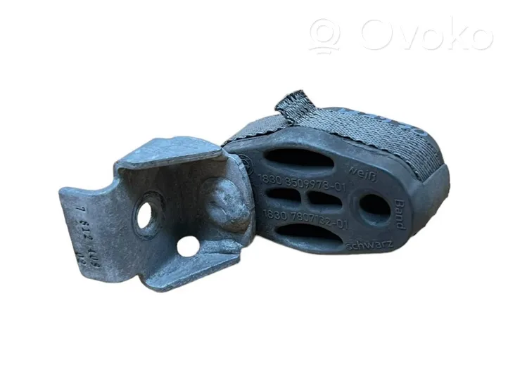 BMW 7 F01 F02 F03 F04 Staffa/supporto di montaggio della marmitta 18307807132