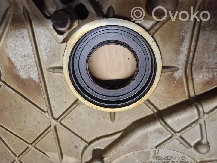 BMW 5 F10 F11 Osłona paska / łańcucha rozrządu 7553364