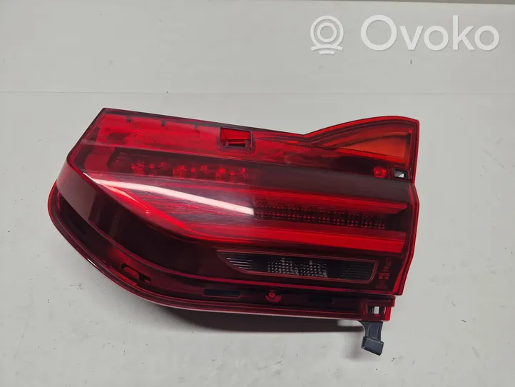 BMW 7 G11 G12 Tailgate rear/tail lights 2583244