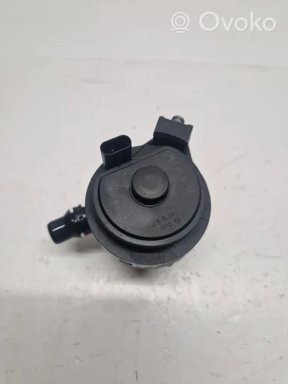 BMW 5 G30 G31 Zusatzwasserpumpe 8605322