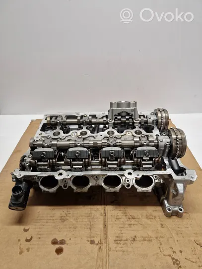 BMW 4 F36 Gran coupe Engine head 8602581