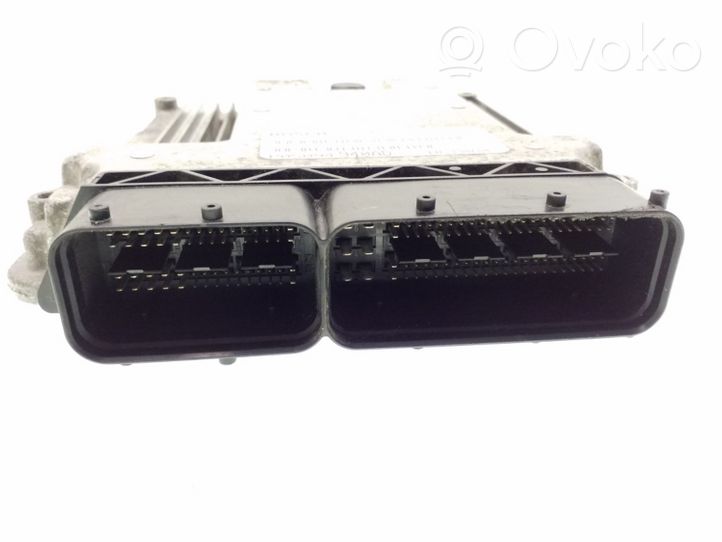 Dodge Caliber Calculateur moteur ECU P05094940AD