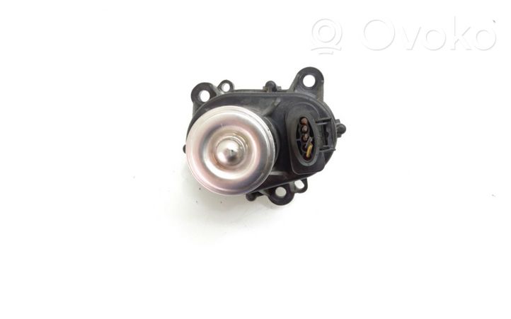 Audi A3 S3 8P Intake manifold valve actuator/motor 03L129086A