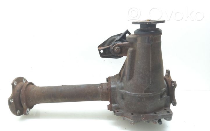 Toyota Hiace (H200) Front differential S35