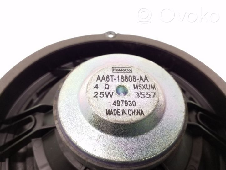 Ford Focus Garsiakalbis (-iai) priekinėse duryse AA6T18808AA