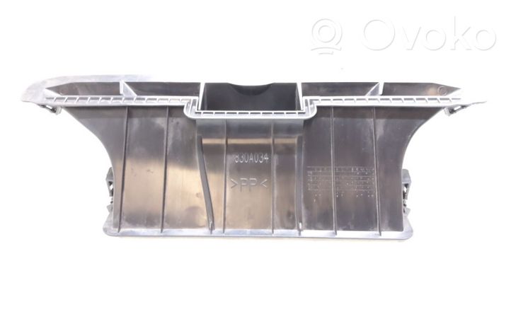 Mitsubishi Outlander Salono oro latakas (-ai) 7830A034