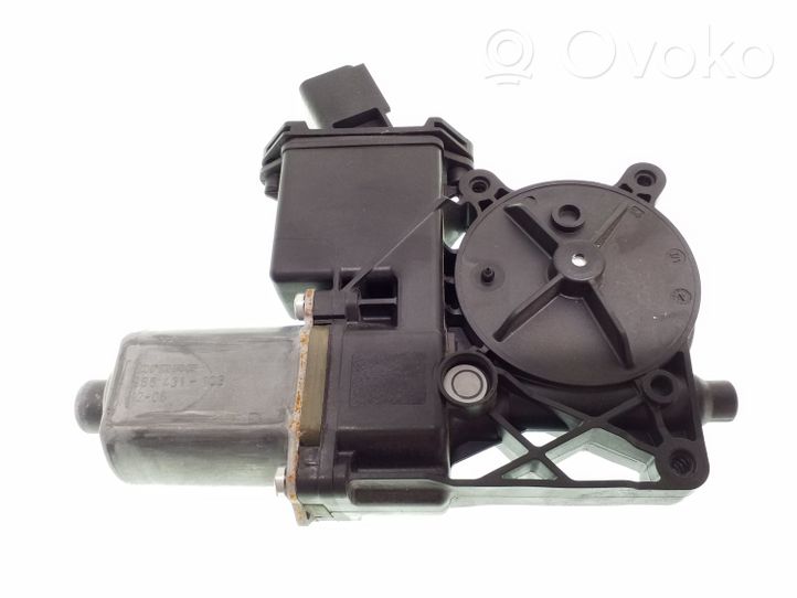 Opel Zafira C Front door window regulator motor 20951581