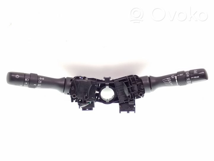 Toyota RAV 4 (XA30) Leva/interruttore dell’indicatore di direzione e tergicristallo 17F100