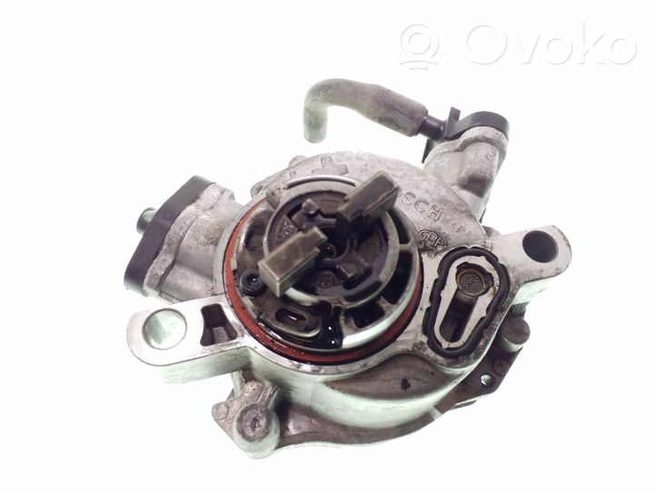 Volvo V40 Cross country Pompe à vide 9604021880