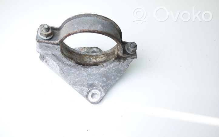 Ford Connect Driveshaft support bearing bracket CV613K305AB