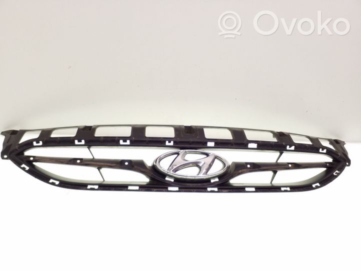 Hyundai i40 Maskownica / Grill / Atrapa górna chłodnicy 863513Z000