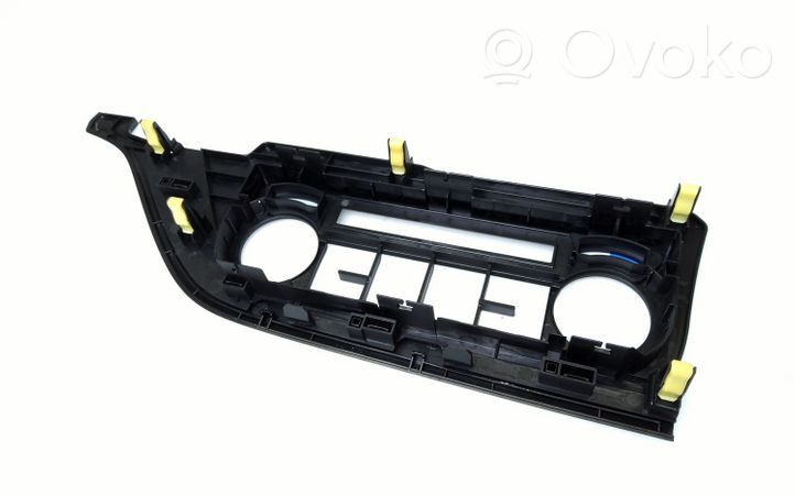 Toyota Auris E180 Console centrale, commande chauffage/clim 