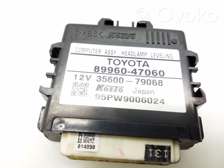 Toyota Prius (XW30) Module d'éclairage LCM 8996047060