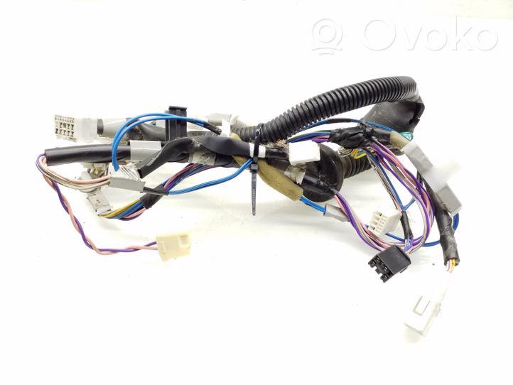 Toyota Corolla Verso AR10 Front door wiring loom 821510F020