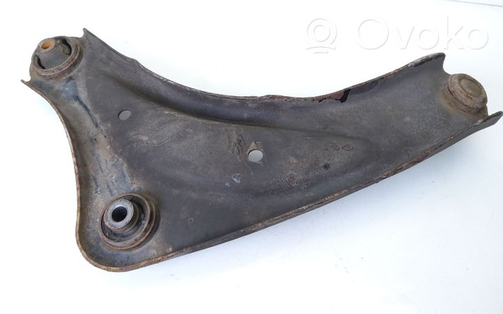 Nissan Leaf I (ZE0) Front lower control arm/wishbone 