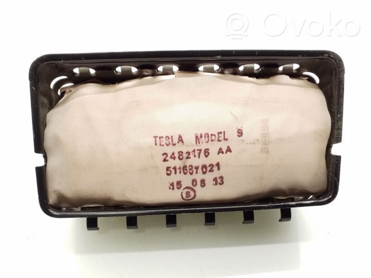 Tesla Model S Matkustajan turvatyyny 102250700A