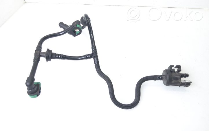 Ford Focus Tuyau d'alimentation conduite de carburant CV619D289BC