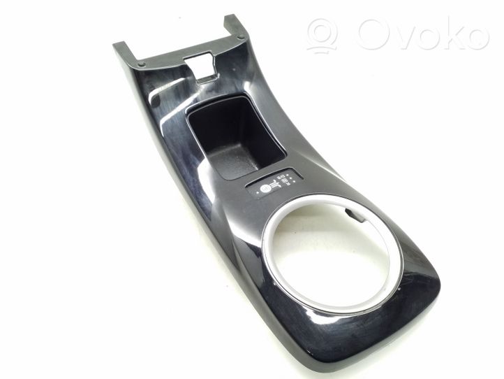 Nissan Leaf I (ZE0) Rivestimento in plastica cornice della leva del cambio 969ZW3NL0A