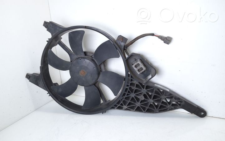 Nissan Pathfinder R51 Convogliatore ventilatore raffreddamento del radiatore 92120EB400