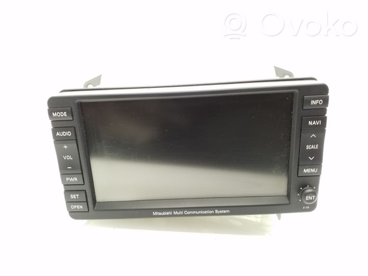 Mitsubishi Outlander Unité principale radio / CD / DVD / GPS 8750A327