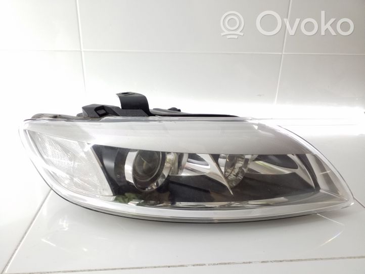 Audi Q7 4L Lampa przednia 4L0941004B