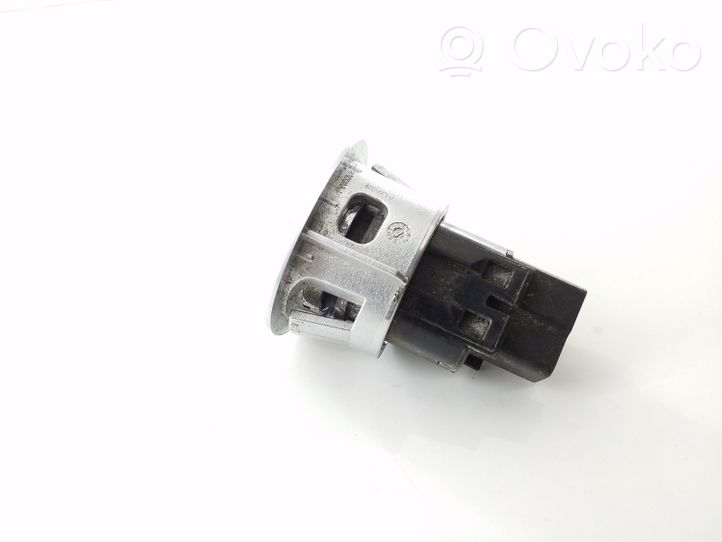 Ford Kuga II Interruptor de encendido/apagado del motor AM5111584AA